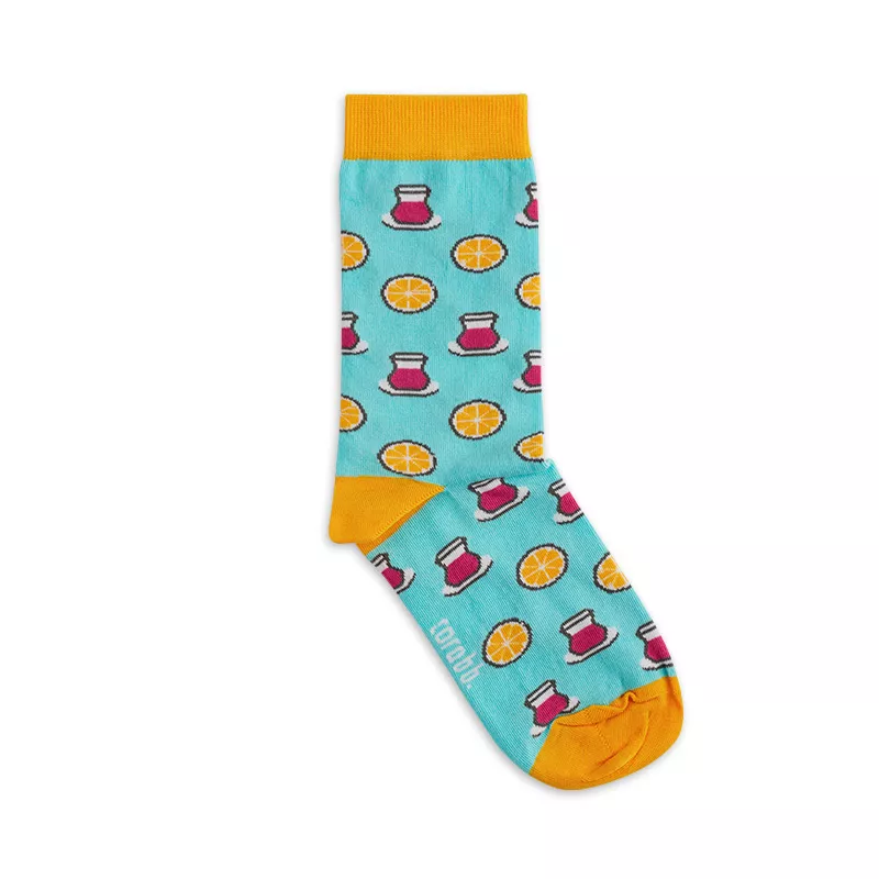 Order online or buy from the store 80% cotton socks designed on Pear-shaped glass - an example of Azerbaijan's tea culture as a gift. Delivery within Baku in 24 hours.